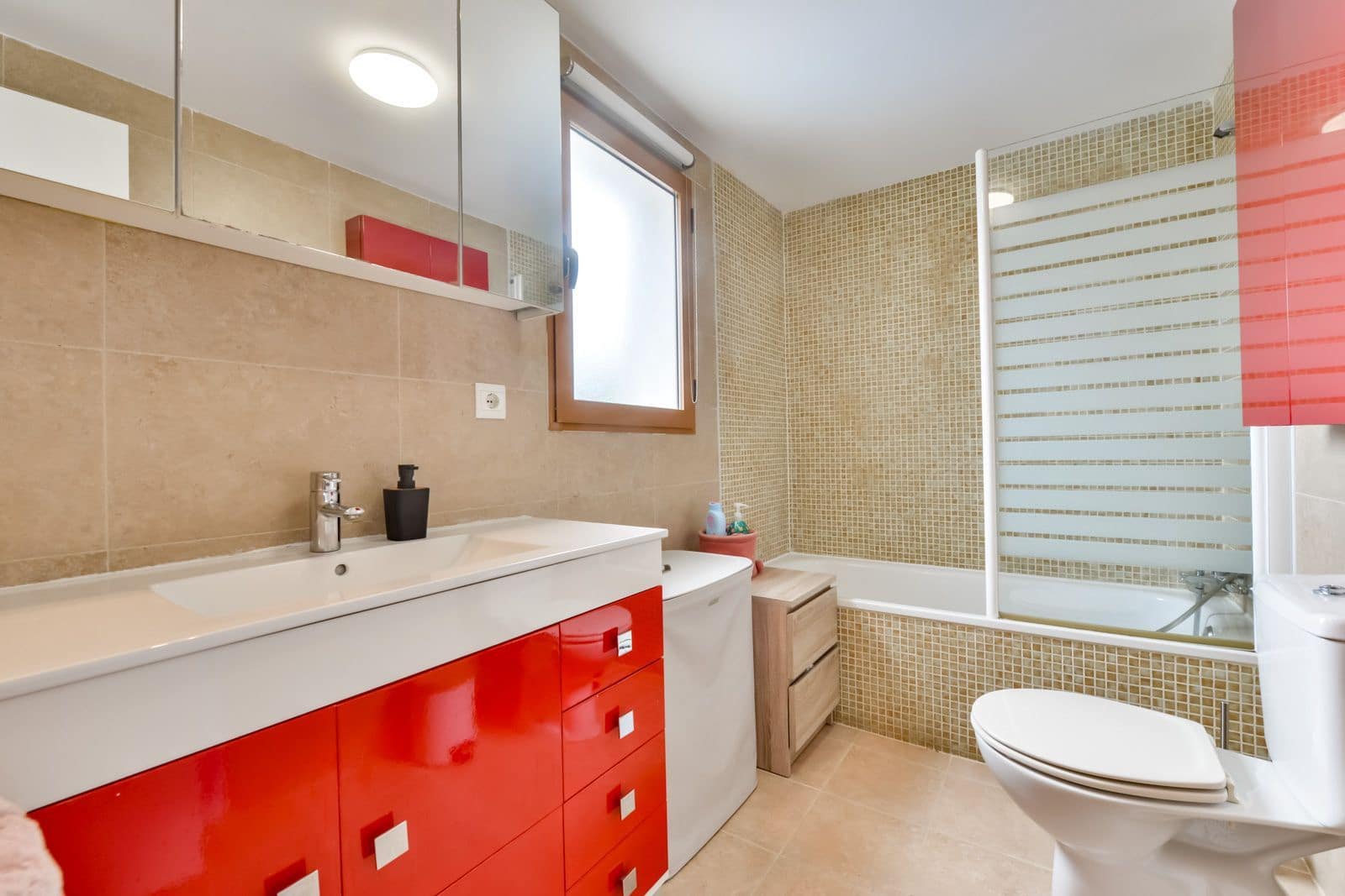 3 soverom Villa til salgs i Polop med svømmebasseng garasje - € 525 000 (Ref: 10166081)