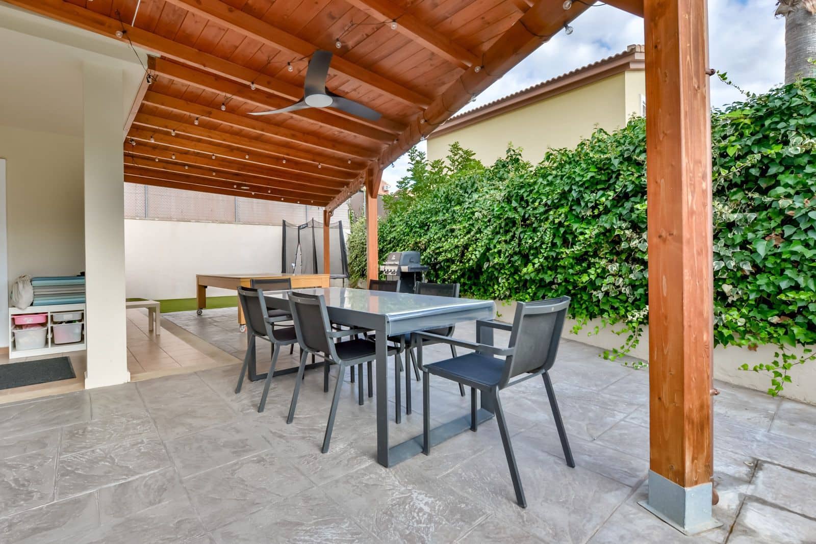 3 soverom Villa til salgs i Polop med svømmebasseng garasje - € 525 000 (Ref: 10166081)