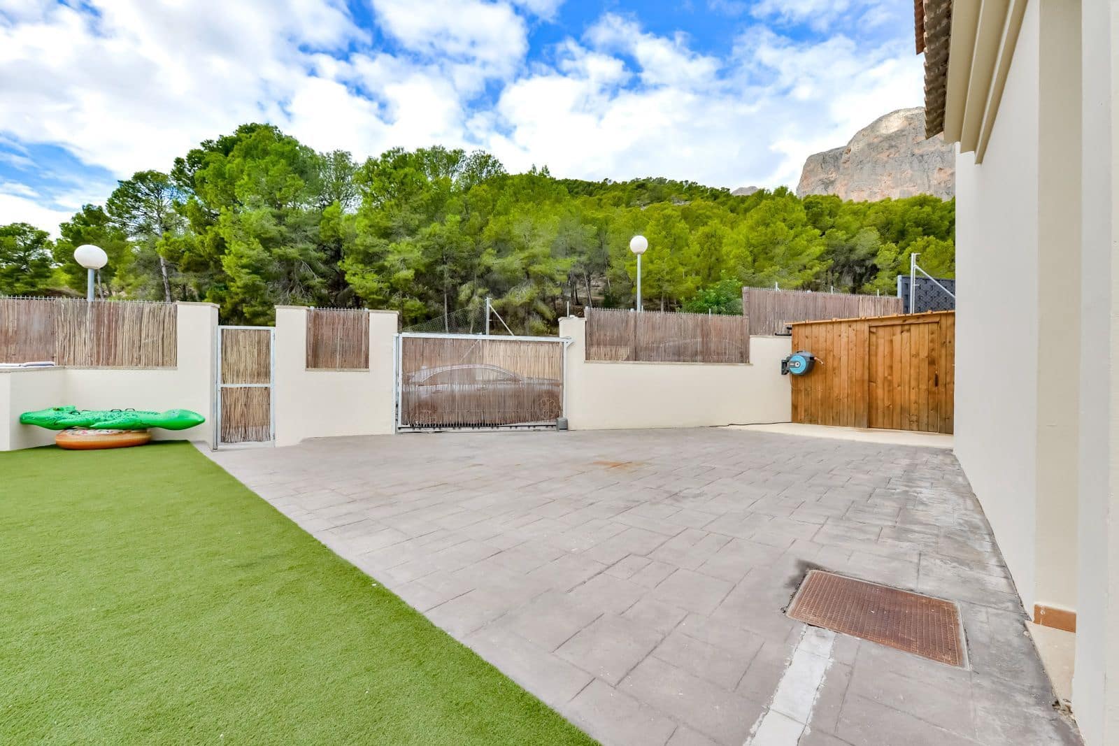 3 soverom Villa til salgs i Polop med svømmebasseng garasje - € 525 000 (Ref: 10166081)