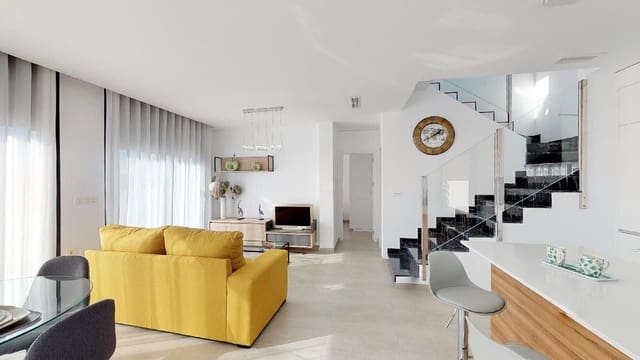 3 quarto Moradia para venda em Los Montesinos com piscina garagem - 356 900 € (Ref: 5116576)