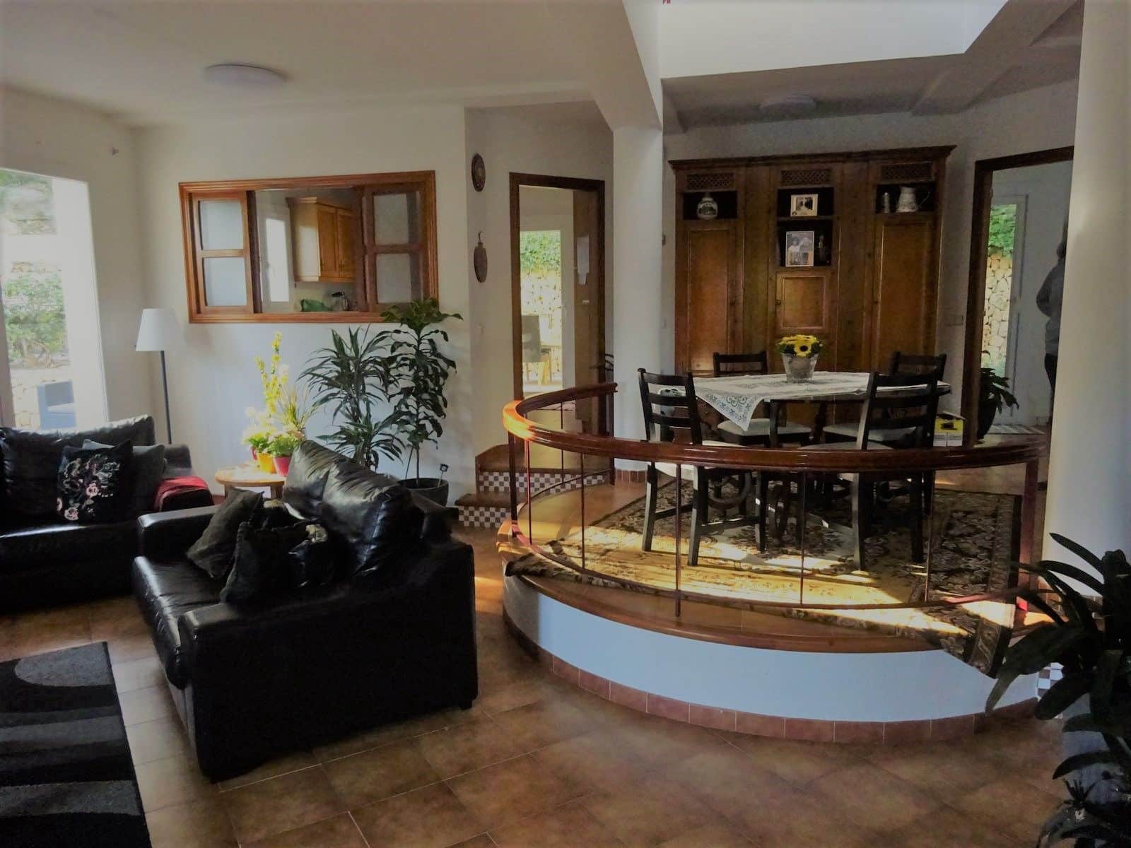 4 bedroom Villa for sale in Altea with pool garage - € 525,000 (Ref: 7353093)