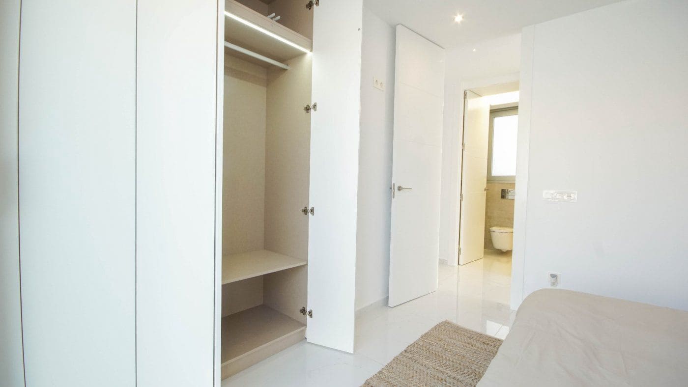 3 chambre Villa/Maison à vendre à Torrevieja avec piscine garage - 449 000 € (Ref: 7418860)