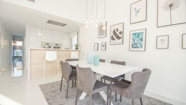 3 chambre Villa/Maison à vendre à Torrevieja avec piscine garage - 449 000 € (Ref: 7418860)