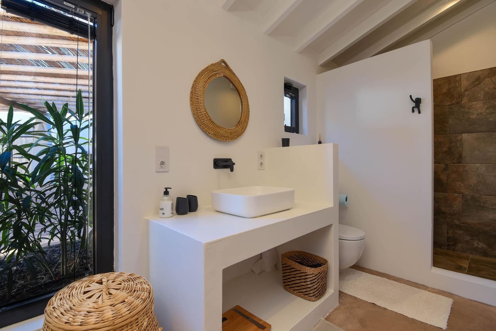 4 soveværelse Villa til salg i Moraira med swimmingpool - € 2.075.000 (Ref: 7425362)