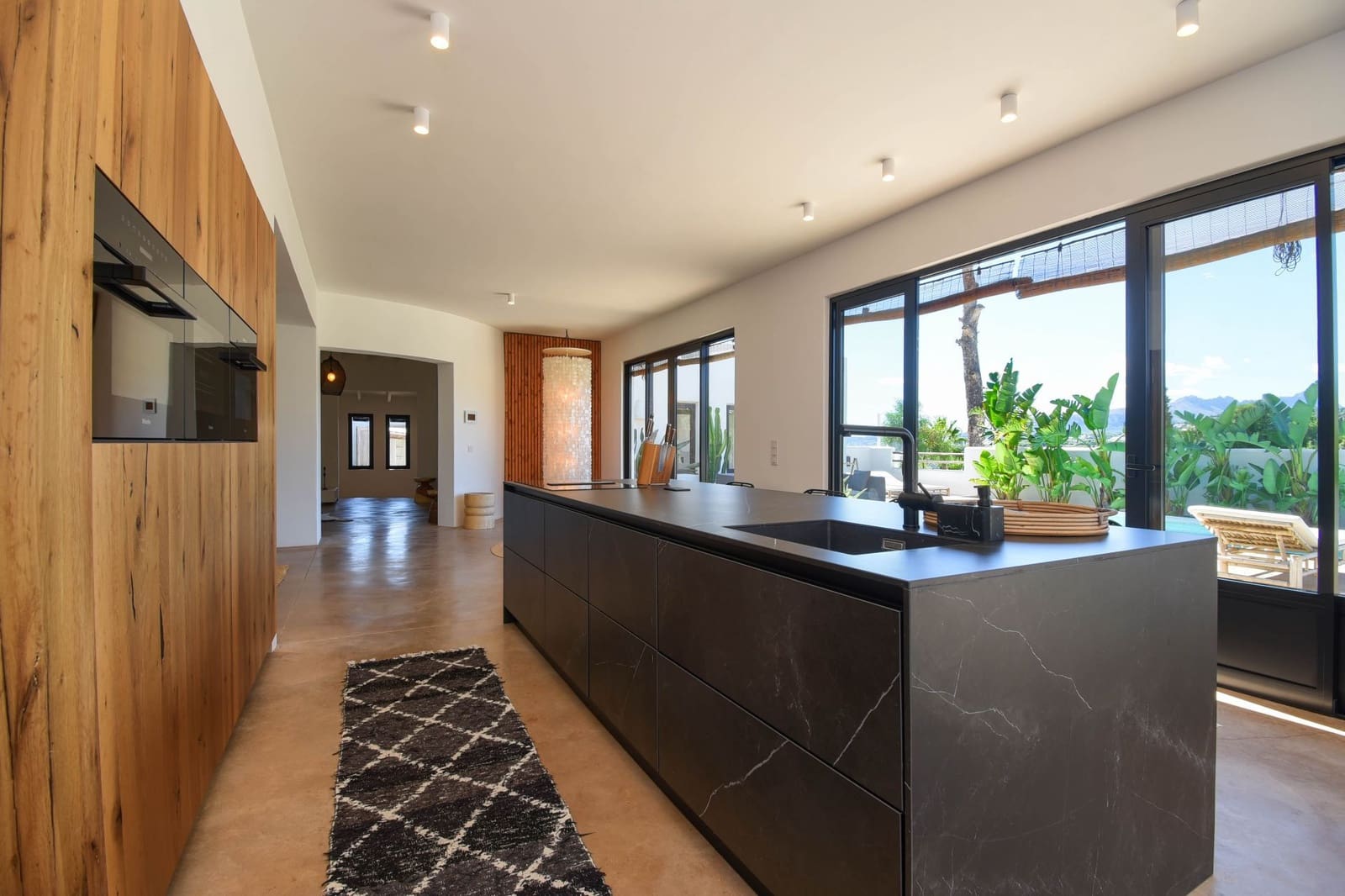 4 soveværelse Villa til salg i Moraira med swimmingpool - € 2.075.000 (Ref: 7425362)