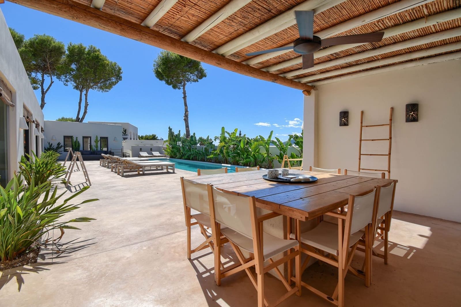 4 soveværelse Villa til salg i Moraira med swimmingpool - € 2.075.000 (Ref: 7425362)