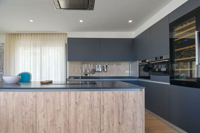 Chalet de 4 habitaciones en Javea / Xàbia en venta con piscina garaje - 1.490.000 € (Ref: 7441487)