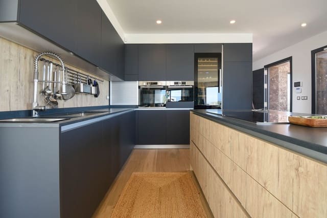 Chalet de 4 habitaciones en Javea / Xàbia en venta con piscina garaje - 1.490.000 € (Ref: 7441487)