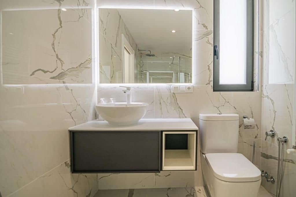 4 makuuhuone Huvila myytävänä paikassa Albir mukana uima-altaan 
autotalli - 1 290 000 € (Ref: 7460104)