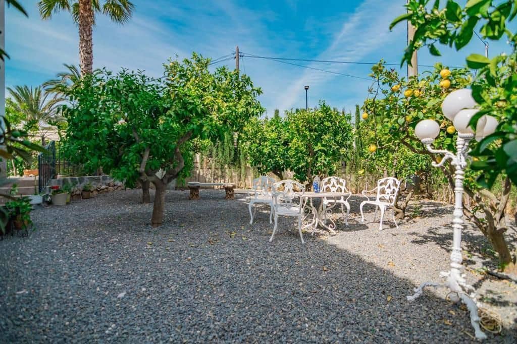 4 makuuhuone Huvila myytävänä paikassa Albir mukana uima-altaan 
autotalli - 1 290 000 € (Ref: 7460104)