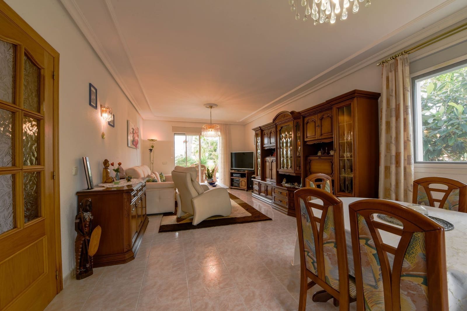 4 bedroom Villa for sale in Albir with garage - € 725,000 (Ref: 7463190)