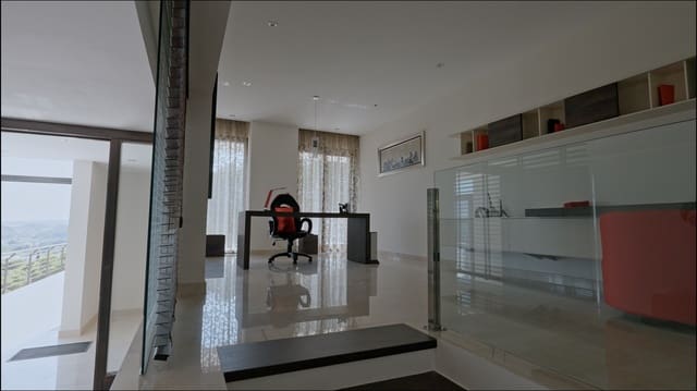 6 bedroom Villa for sale in Altea with pool garage - € 2,875,000 (Ref: 7701715)