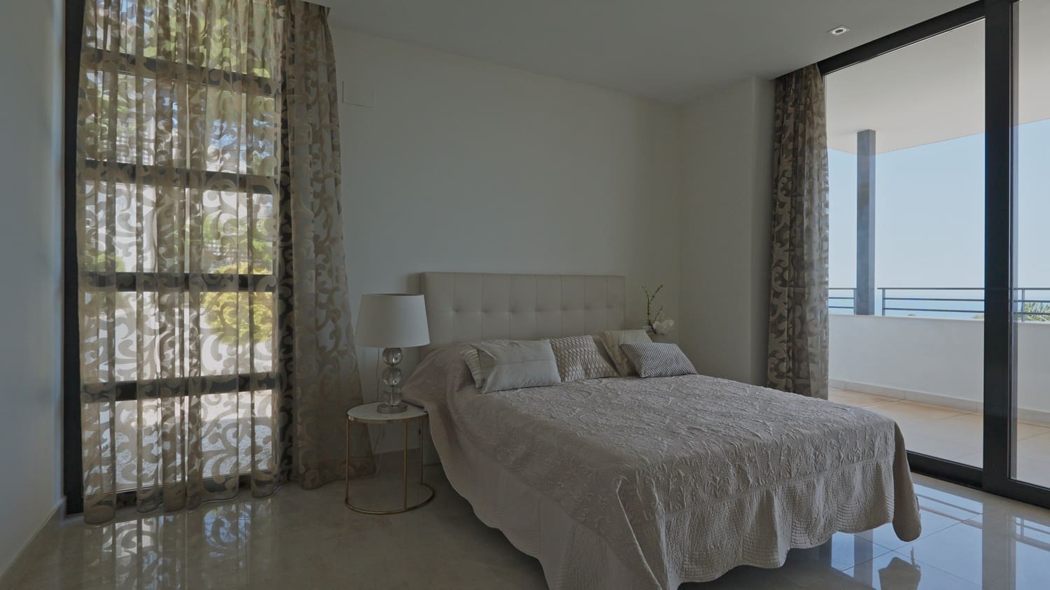 6 bedroom Villa for sale in Altea with pool garage - € 2,875,000 (Ref: 7701715)