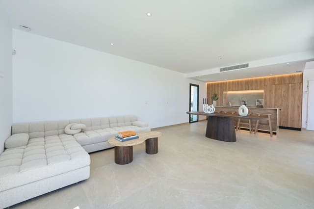 Chalet de 3 habitaciones en Alfaz del Pi / L'Alfàs del Pi en venta con piscina garaje - 665.000 € (Ref: 7717082)