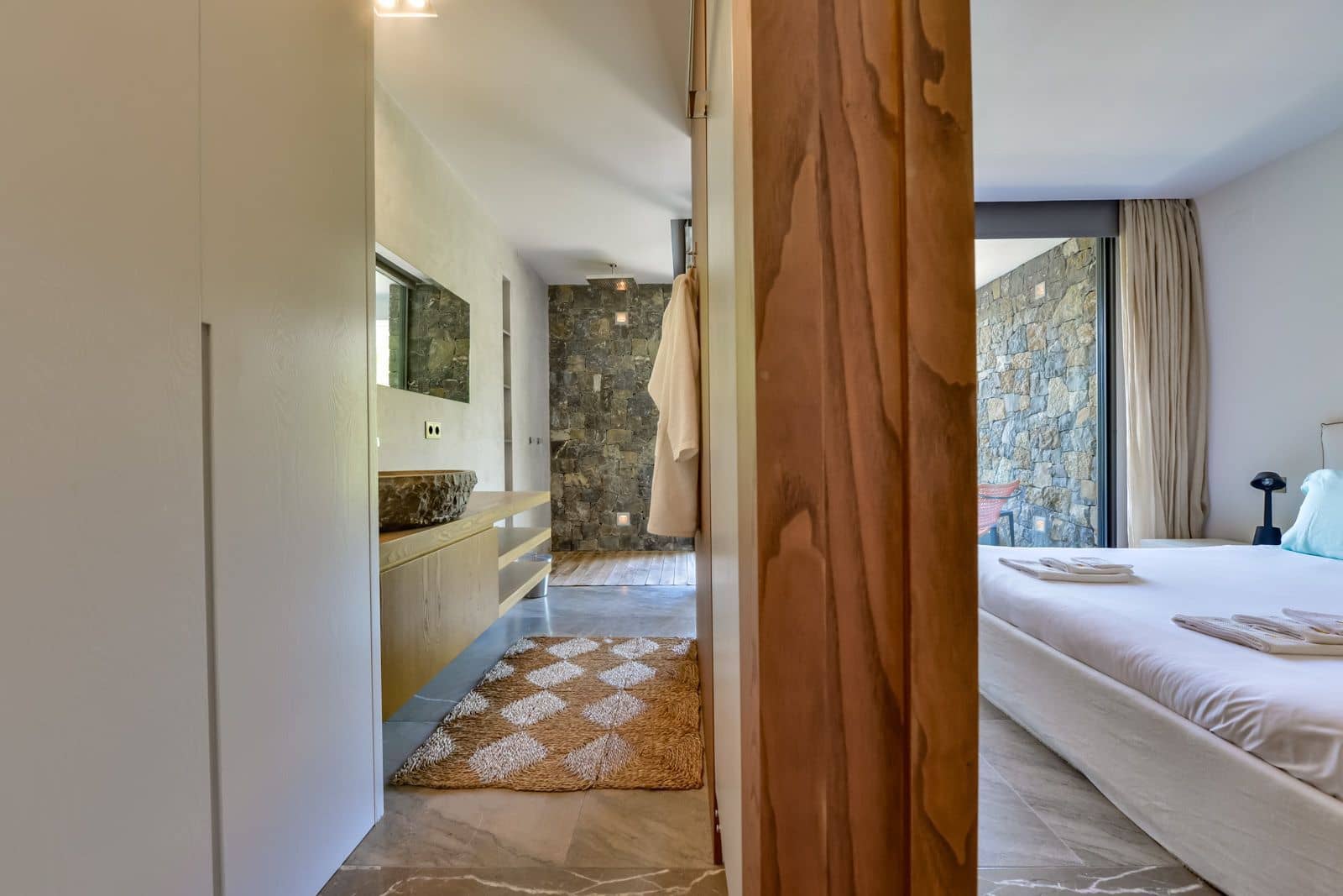 5 bedroom Villa for sale in Altea with pool garage - € 5,900,000 (Ref: 7736657)