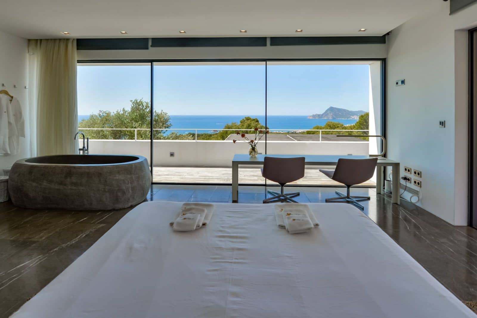 5 bedroom Villa for sale in Altea with pool garage - € 5,900,000 (Ref: 7736657)