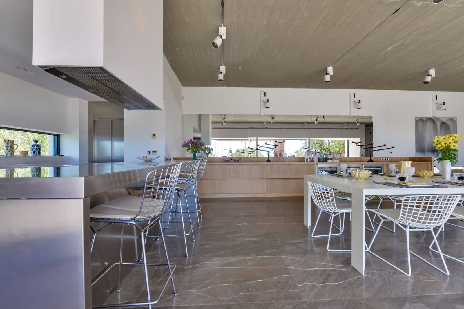 5 bedroom Villa for sale in Altea with pool garage - € 5,900,000 (Ref: 7736657)