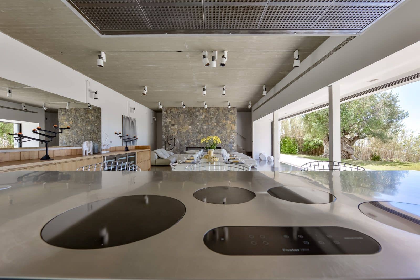 5 bedroom Villa for sale in Altea with pool garage - € 5,900,000 (Ref: 7736657)