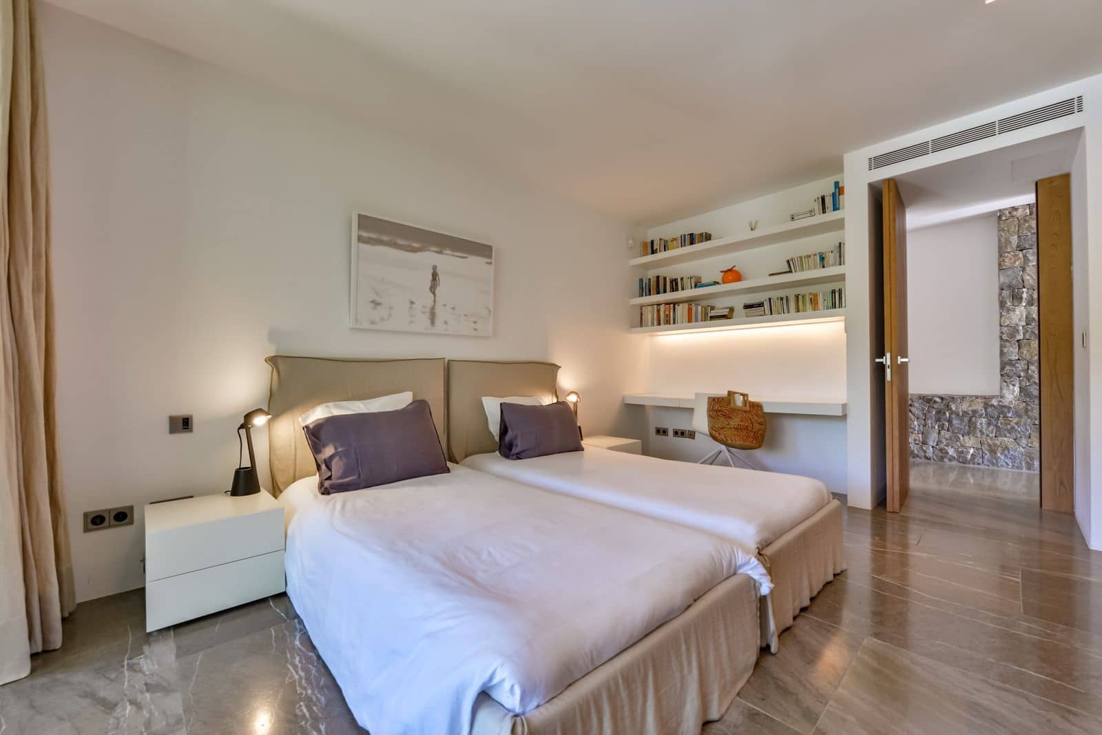 5 bedroom Villa for sale in Altea with pool garage - € 5,900,000 (Ref: 7736657)