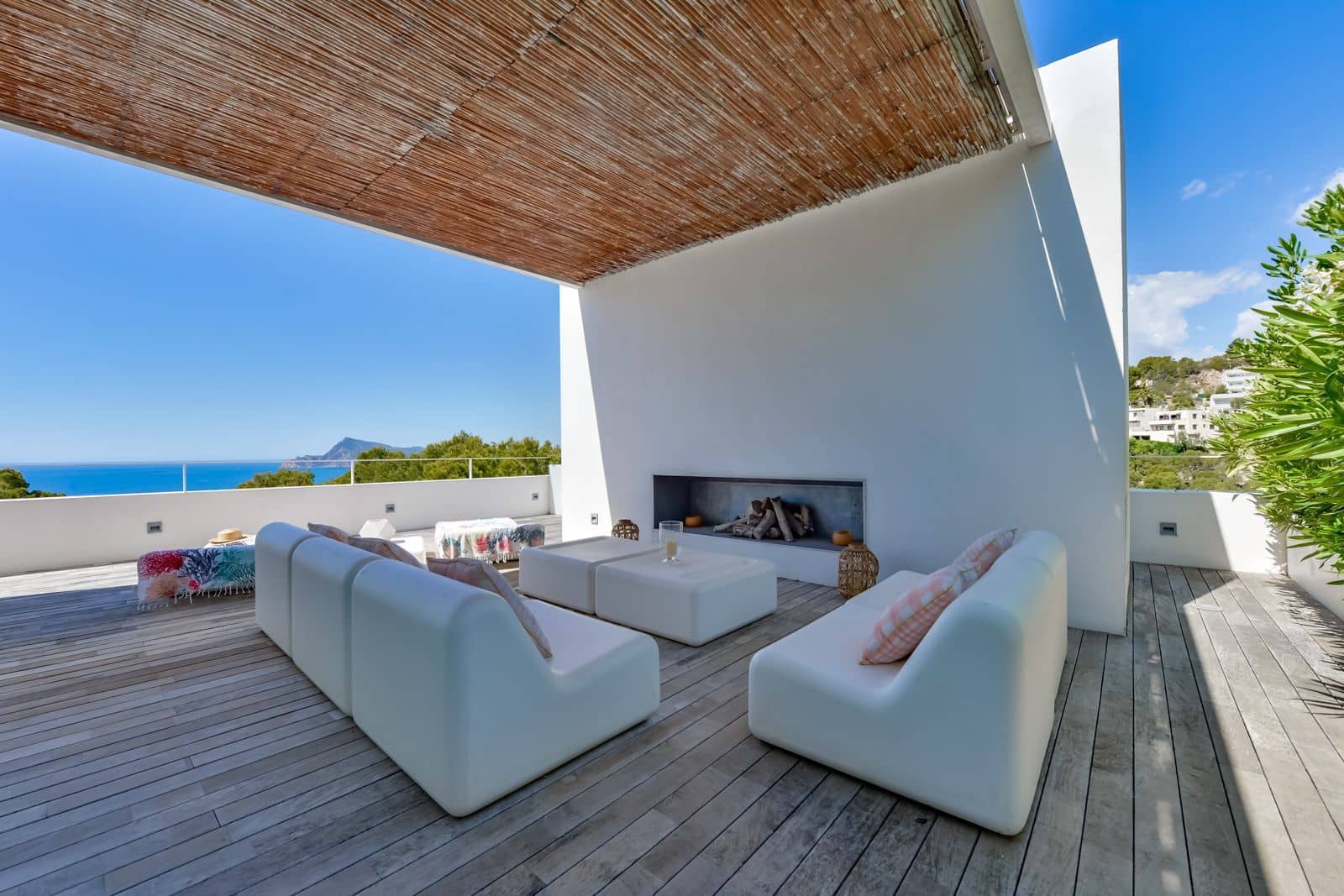 5 bedroom Villa for sale in Altea with pool garage - € 5,900,000 (Ref: 7736657)