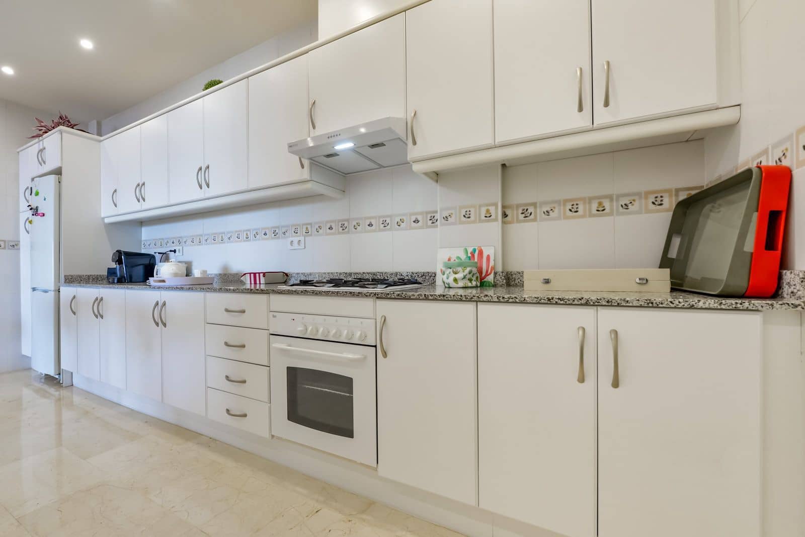 2 sypialnia Apartament na sprzedaż w Altea z basenem garażem - 525 000 € (Ref: 7817847)