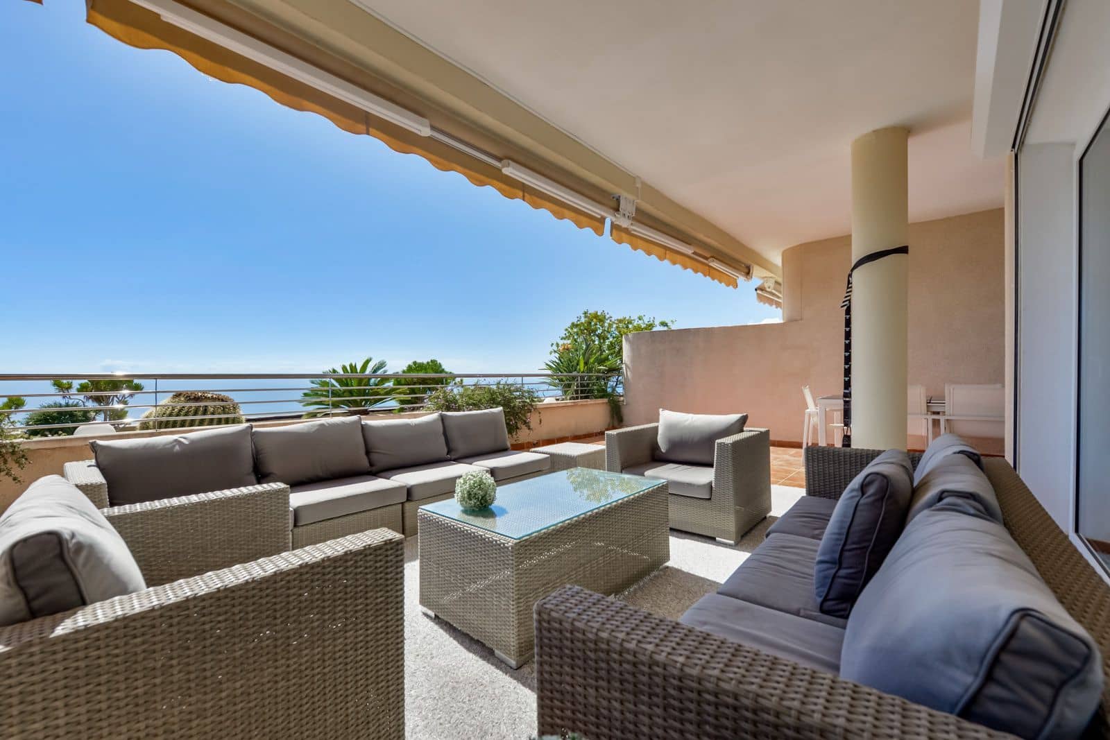 2 sypialnia Apartament na sprzedaż w Altea z basenem garażem - 525 000 € (Ref: 7817847)