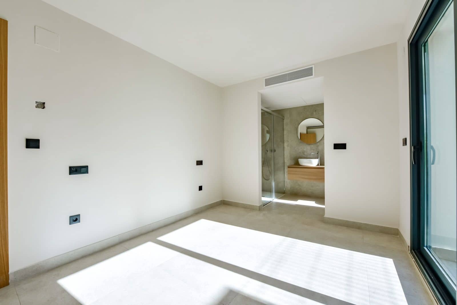 4 soveværelse Villa til salg i Albir med swimmingpool garage - € 1.250.000 (Ref: 7883007)