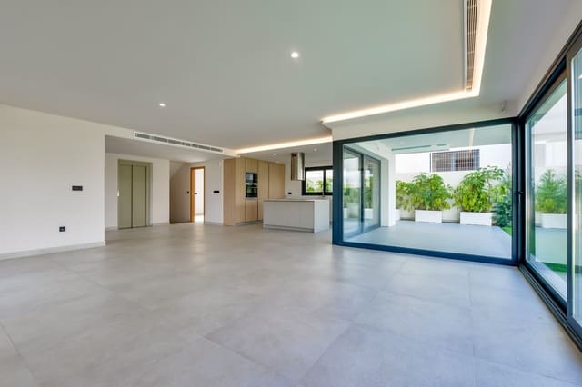 4 soveværelse Villa til salg i Albir, Alfaz del Pi / L'Alfàs del Pi med swimmingpool garage - € 1.250.000 (Ref: 7883007)