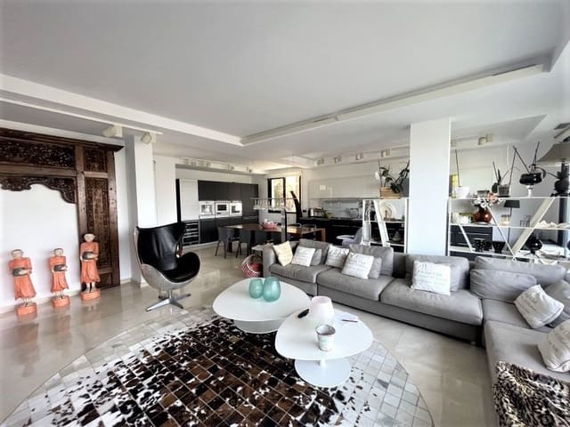 Chalet de 5 habitaciones en Altea en venta con piscina garaje - 1.800.000 € (Ref: 8113801)