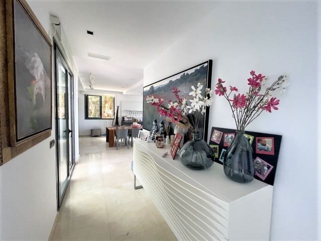 Chalet de 5 habitaciones en Altea en venta con piscina garaje - 1.800.000 € (Ref: 8113801)