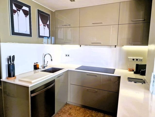 3 soveværelse Lejlighed til salg i Altea med garage - € 425.000 (Ref: 8129083)