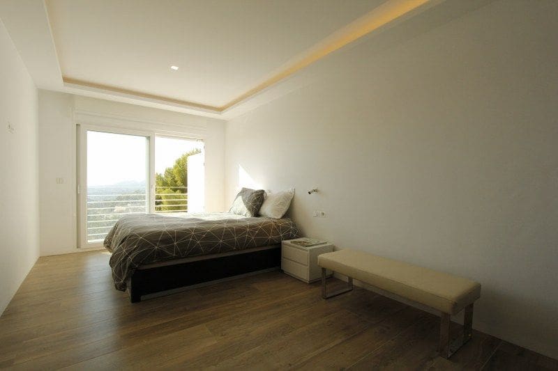 3 bedroom Villa for sale in Altea with pool garage - € 1,750,000 (Ref: 8154045)