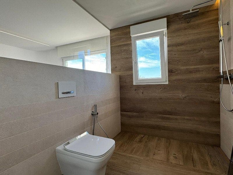 3 bedroom Villa for sale in Altea with pool garage - € 1,750,000 (Ref: 8154045)