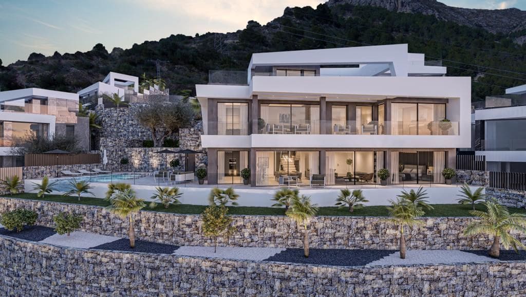 4 bedroom Villa for sale in Calpe / Calp with pool garage - € 1,950,000 (Ref: 8227771)