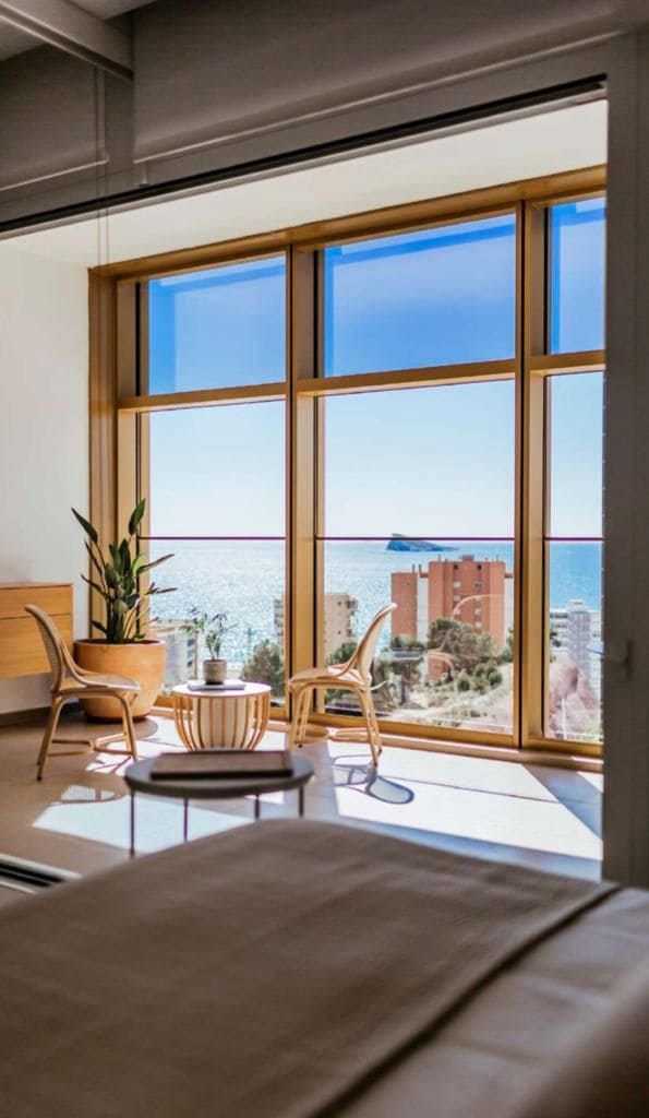 3 chambre Appartement à vendre à Benidorm avec piscine garage - 995 000 € (Ref: 8372497)