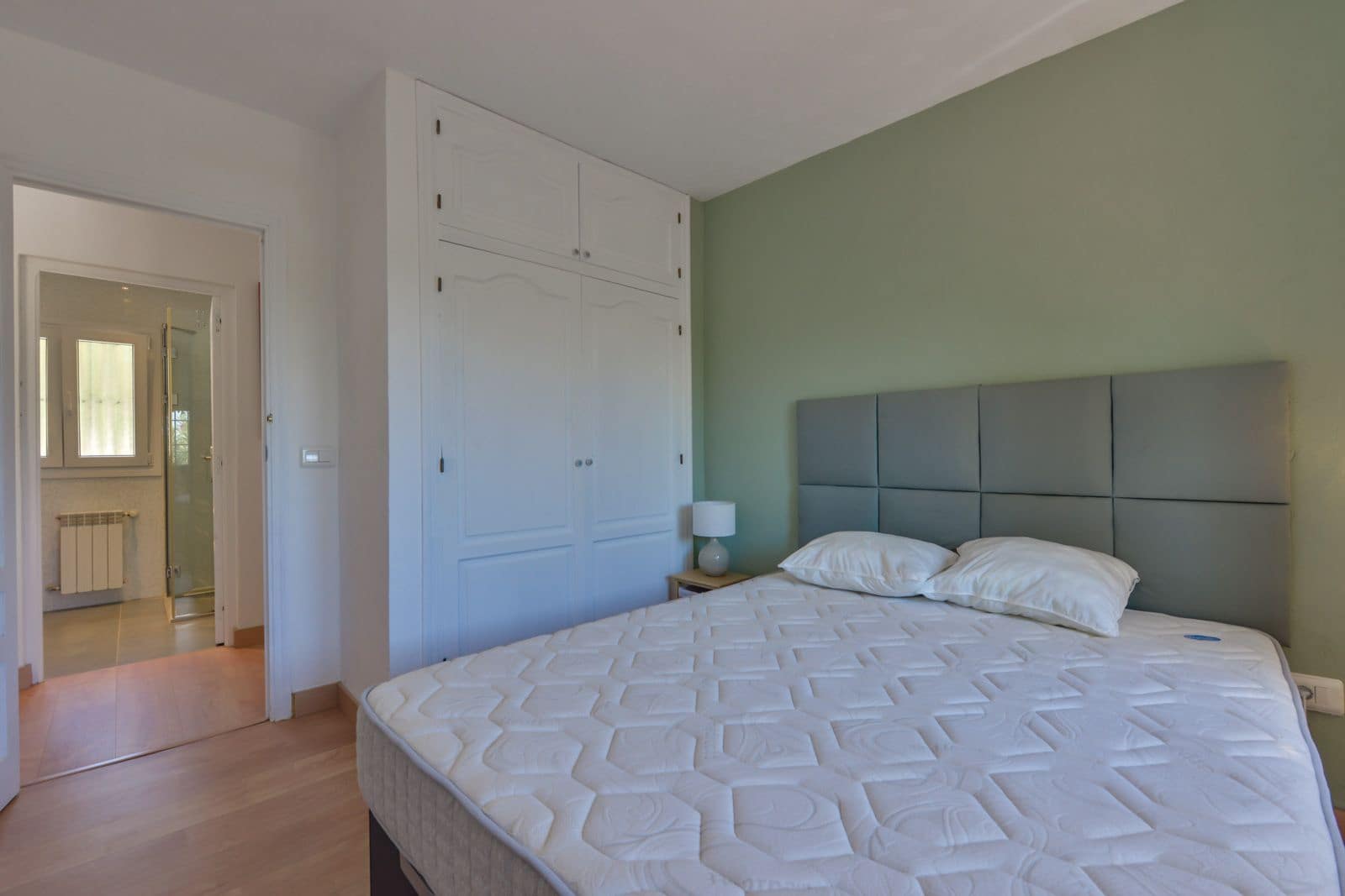 5 bedroom Villa for sale in Altea with pool garage - € 1,890,000 (Ref: 8576226)