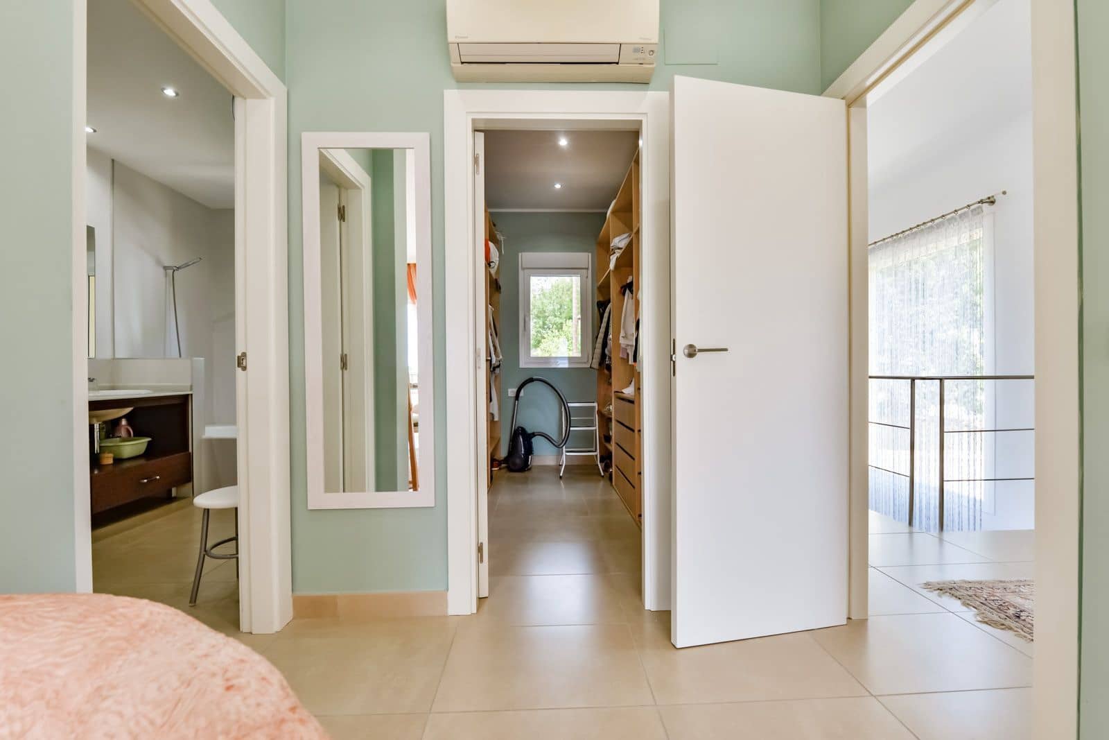 3 bedroom Villa for sale in Altea with pool - € 750,000 (Ref: 8590319)