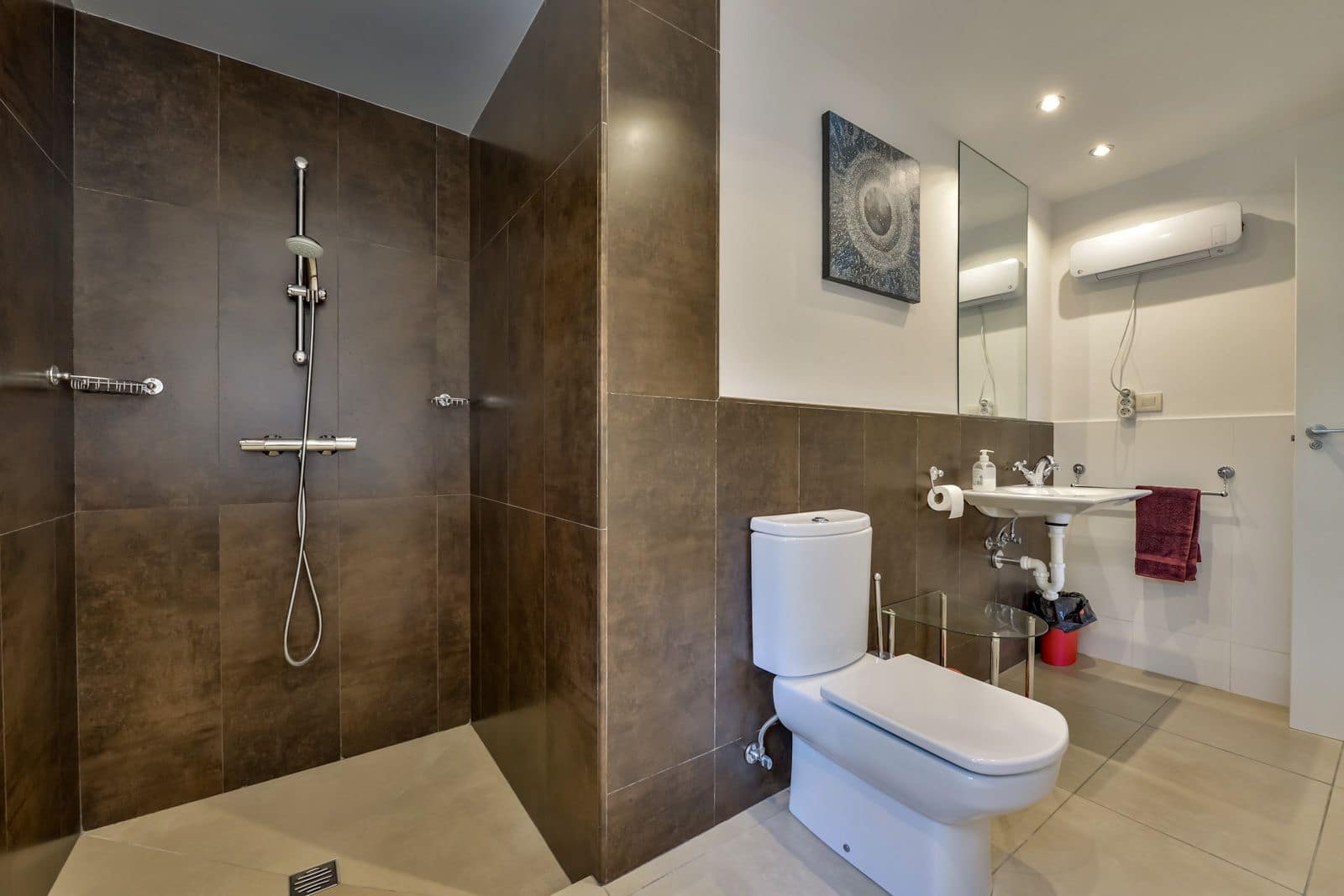 3 bedroom Villa for sale in Altea with pool - € 750,000 (Ref: 8590319)