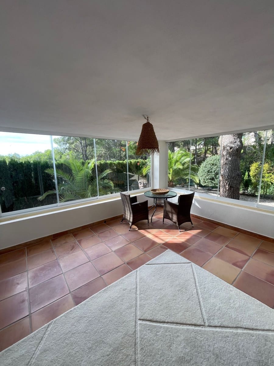 3 bedroom Villa for sale in Altea with pool - € 750,000 (Ref: 8590319)