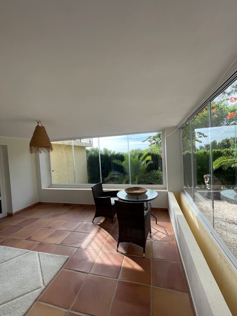 3 bedroom Villa for sale in Altea with pool - € 750,000 (Ref: 8590319)