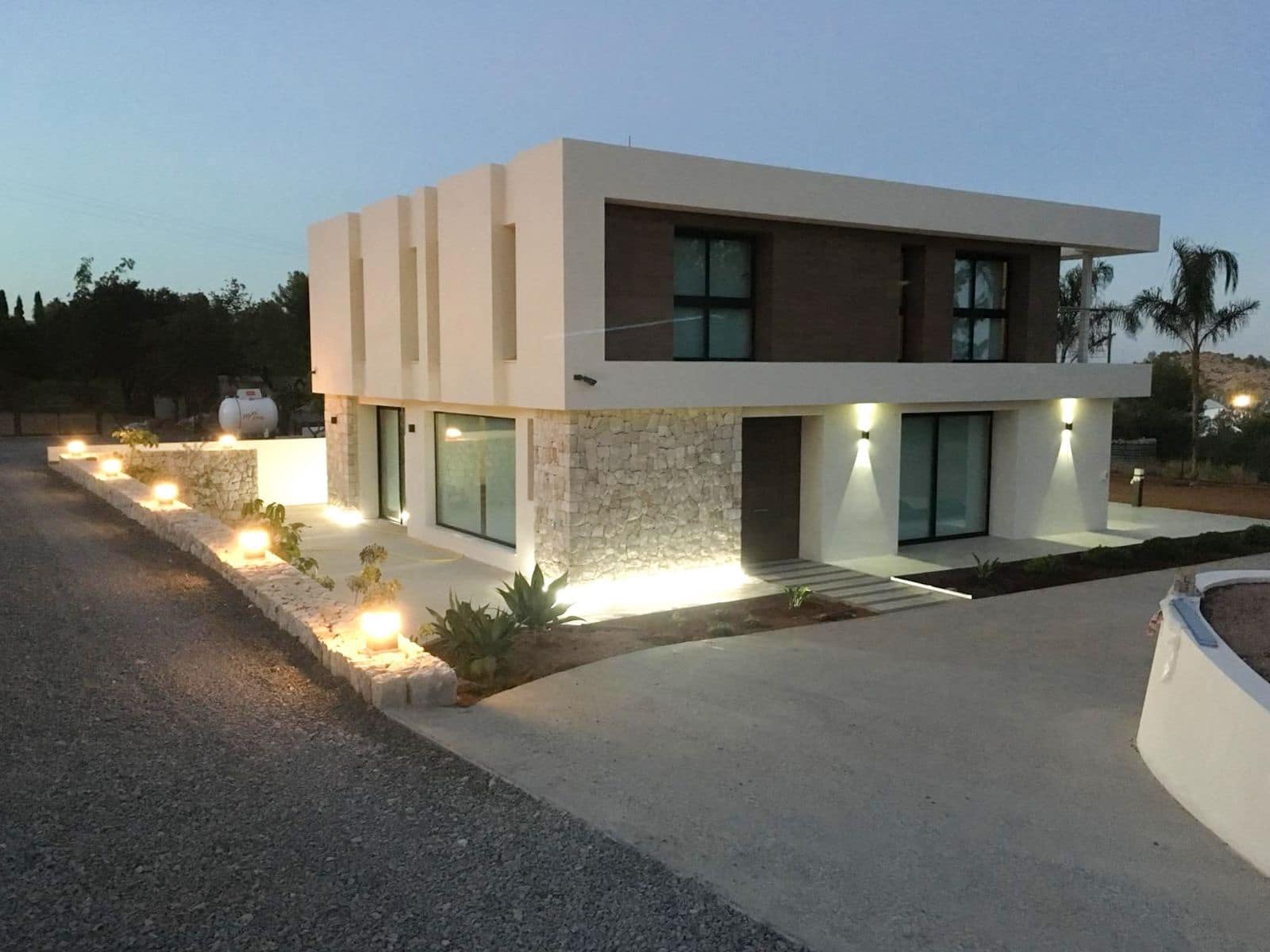 3 bedroom Villa for sale in Polop with pool garage - € 845,000 (Ref: 8603321)