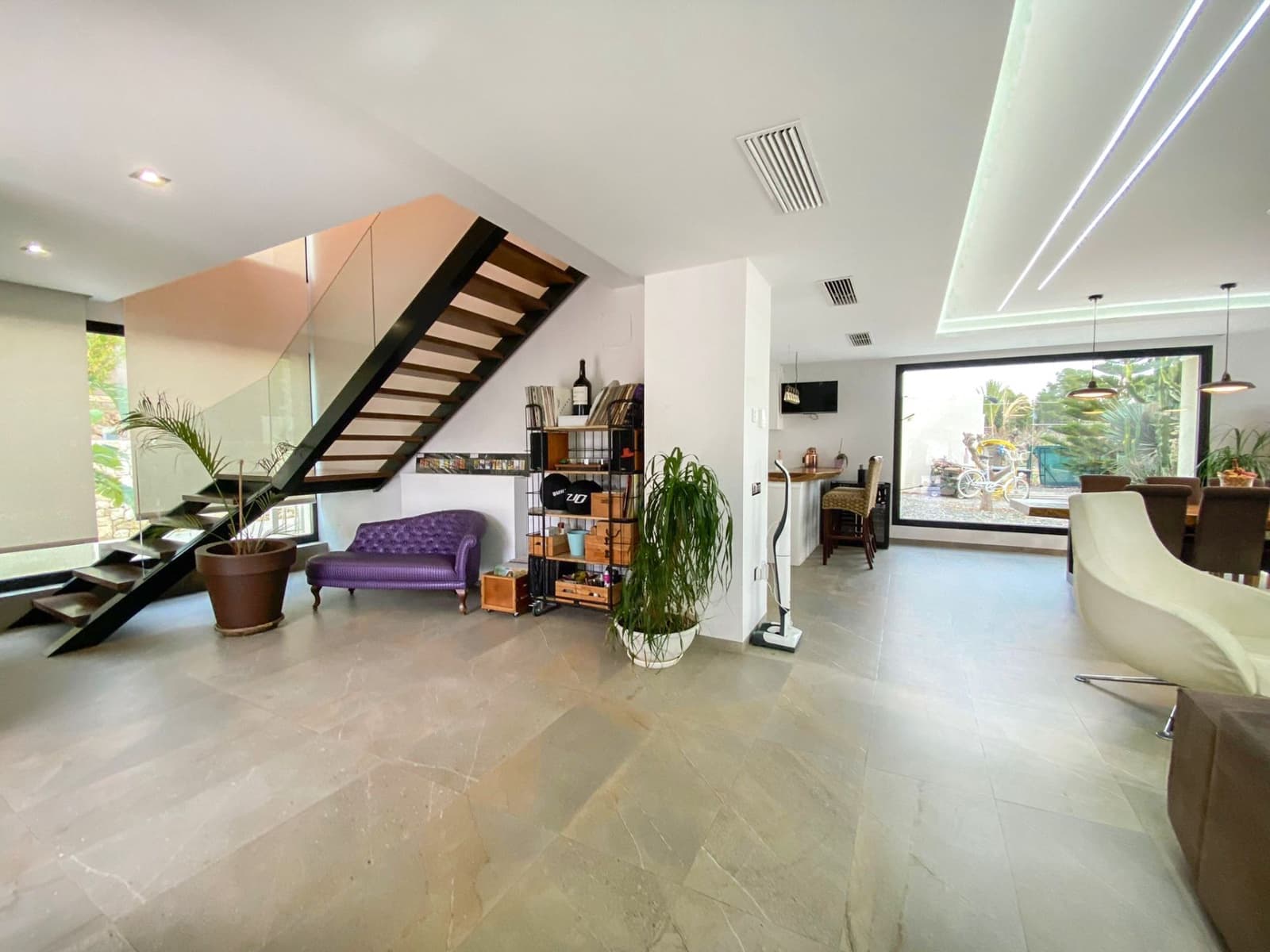 3 bedroom Villa for sale in Polop with pool garage - € 845,000 (Ref: 8603321)