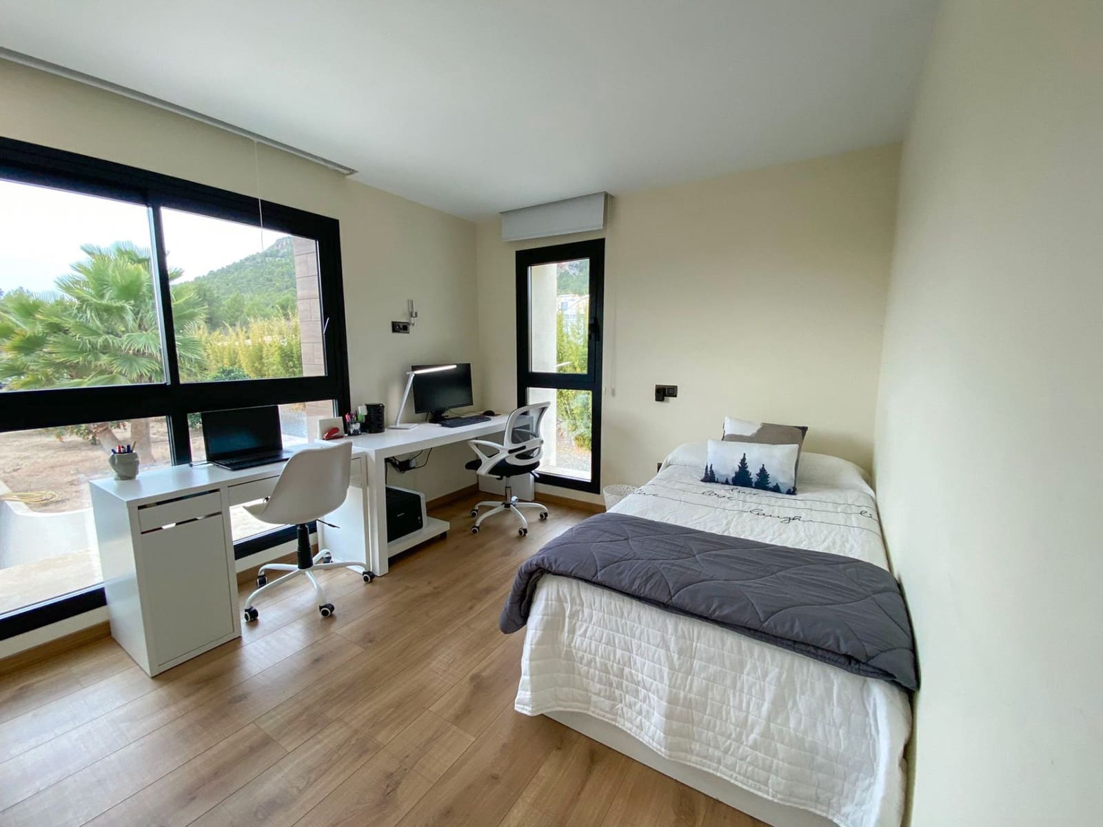 3 bedroom Villa for sale in Polop with pool garage - € 845,000 (Ref: 8603321)