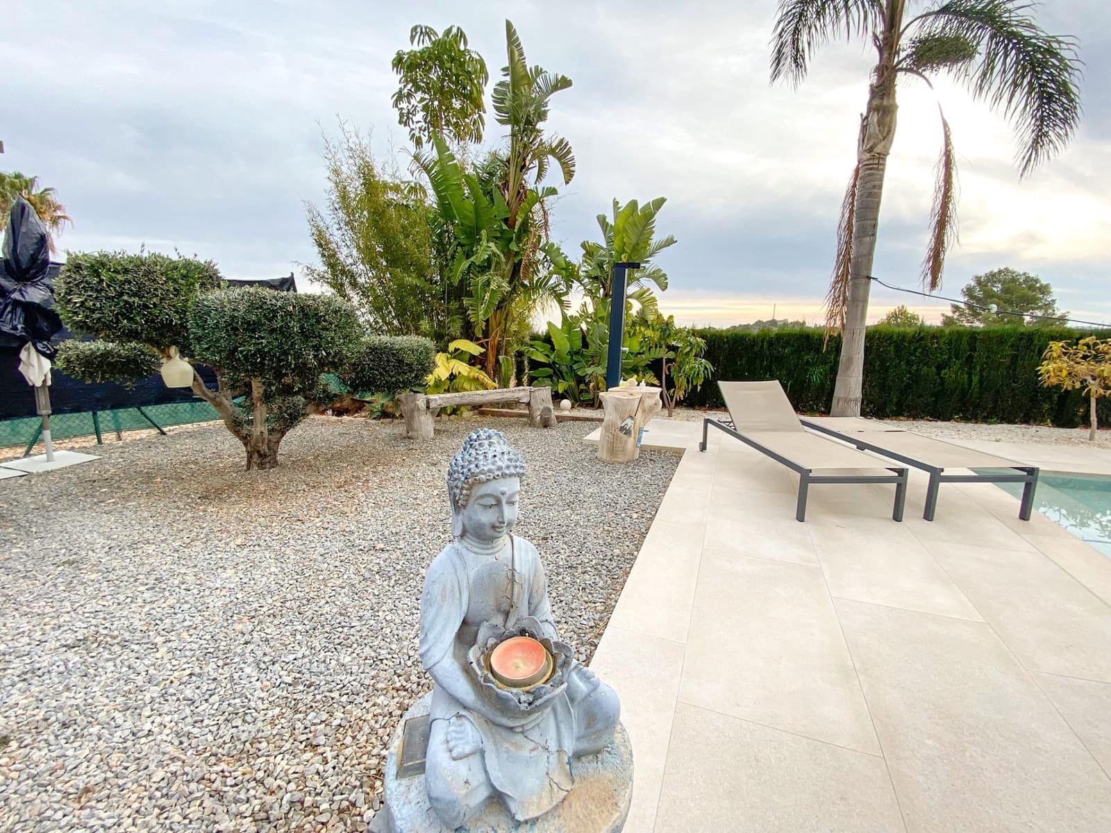 3 bedroom Villa for sale in Polop with pool garage - € 845,000 (Ref: 8603321)