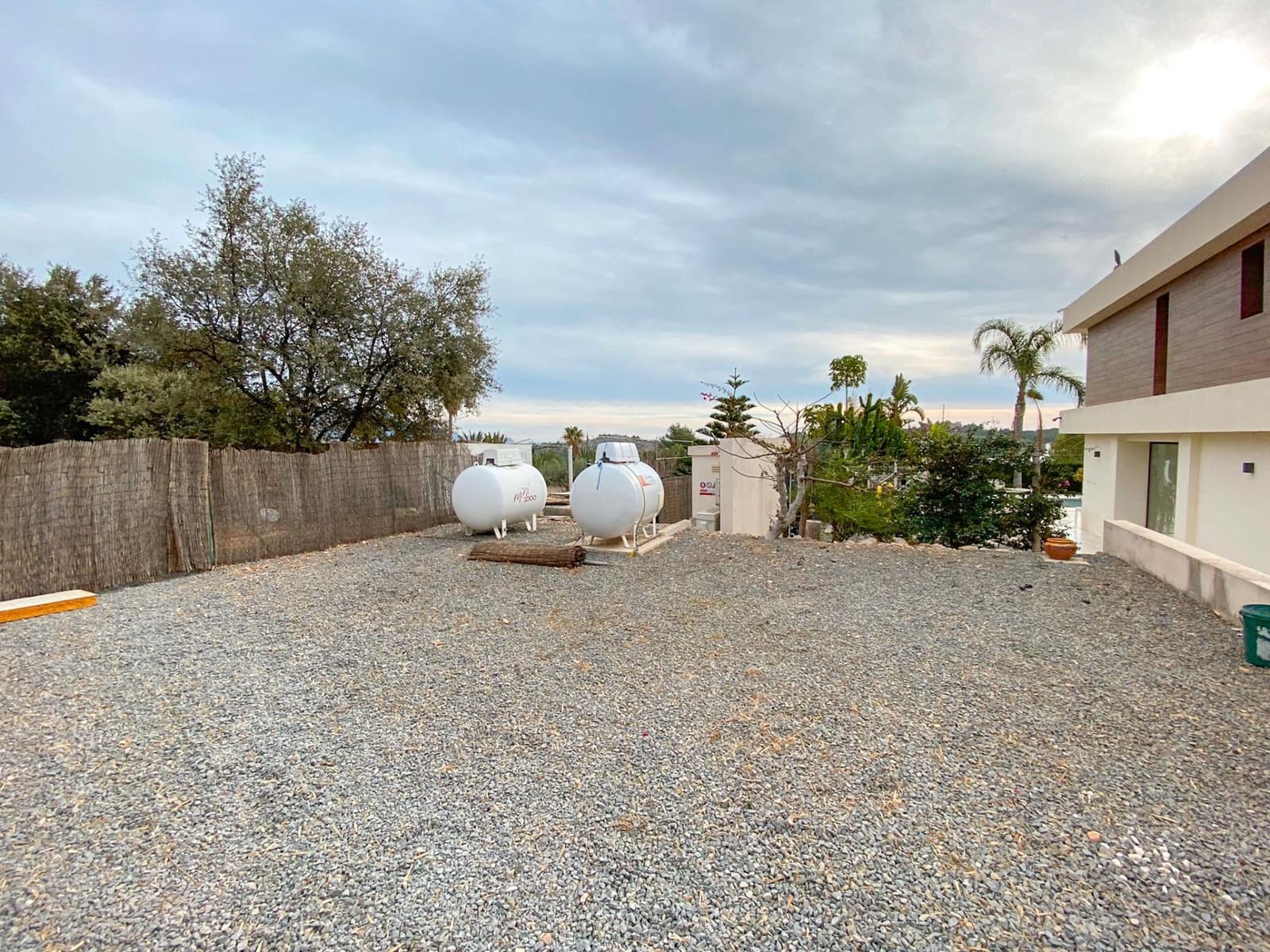 3 bedroom Villa for sale in Polop with pool garage - € 845,000 (Ref: 8603321)