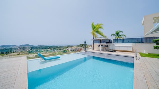 Chalet de 5 habitaciones en Finestrat en venta con piscina garaje - 1.090.000 € (Ref: 8677548)