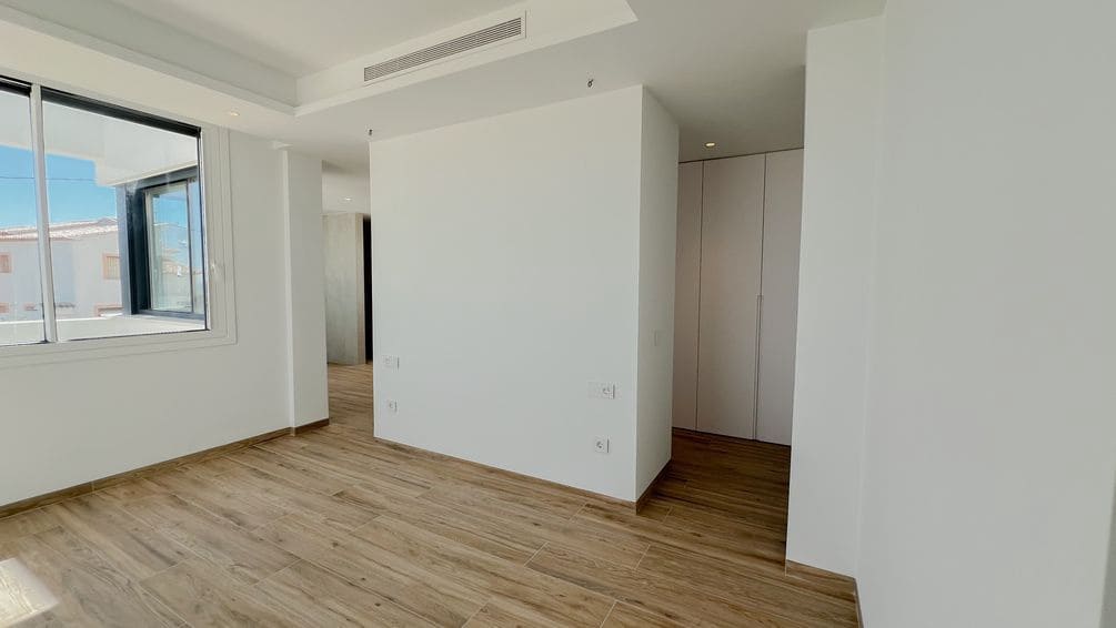 4 bedroom Villa for sale in Benissa with pool garage - € 2,260,000 (Ref: 8892169)