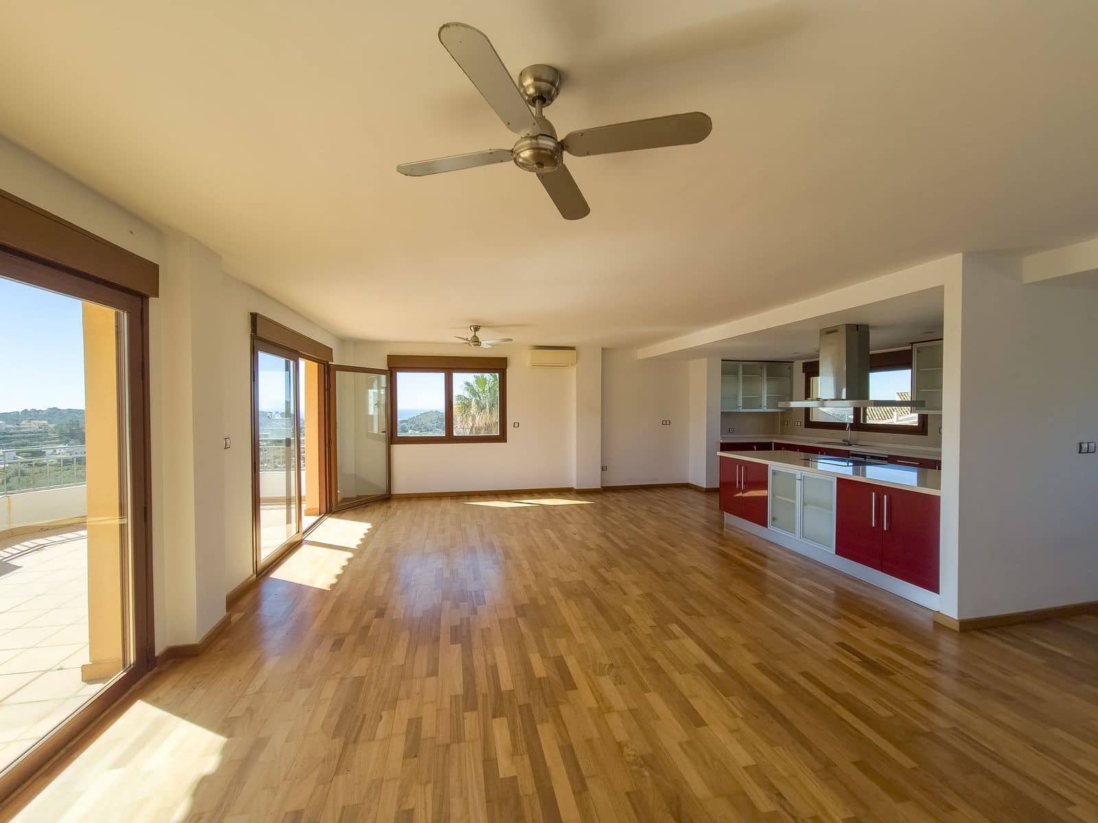 3 bedroom Apartment for sale in Altea - € 589,000 (Ref: 8912693)