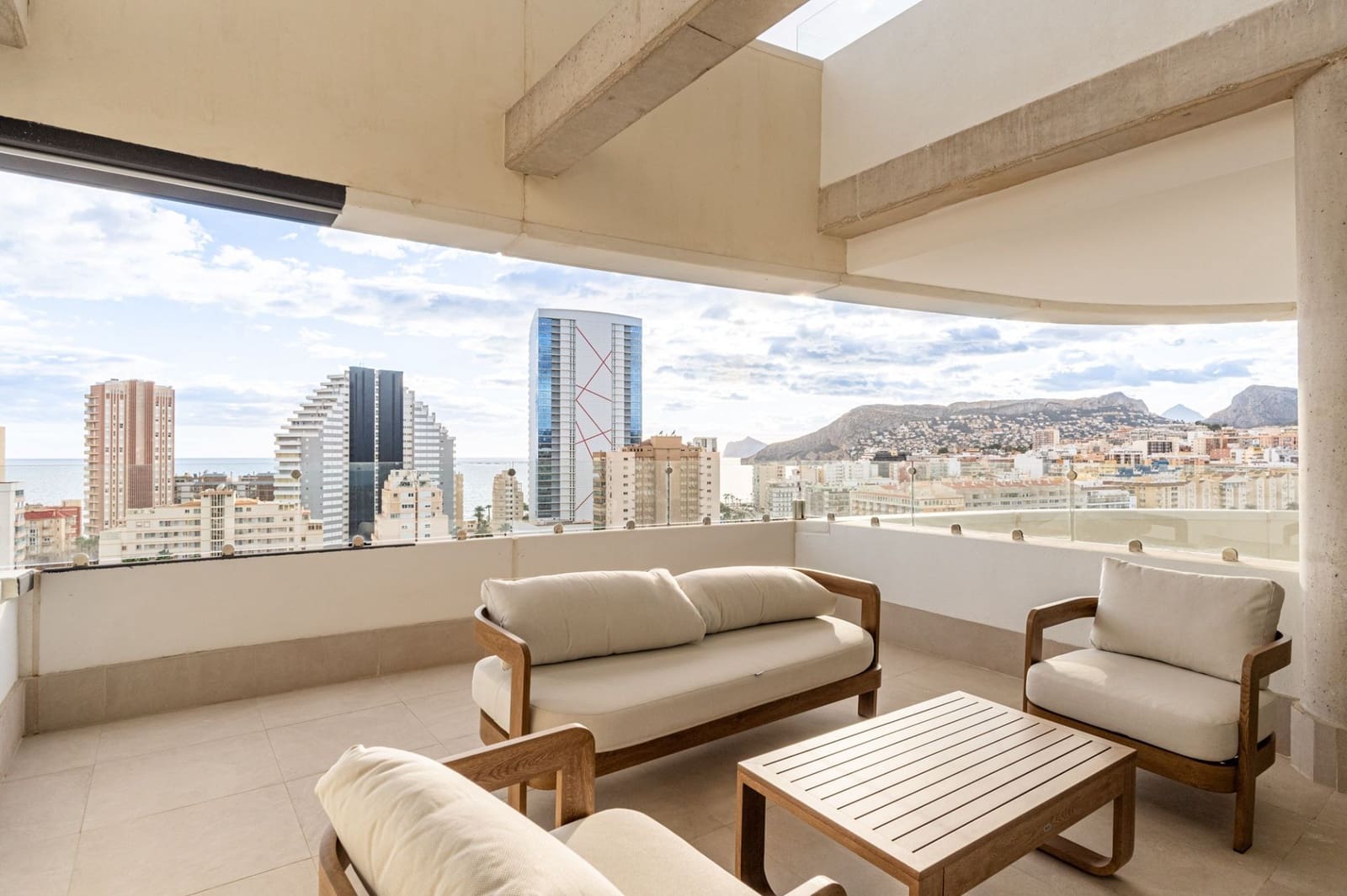 3 Zimmer Apartment zu verkaufen in Calpe / Calp mit Pool Garage - 685.000 € (Ref: 8917667)