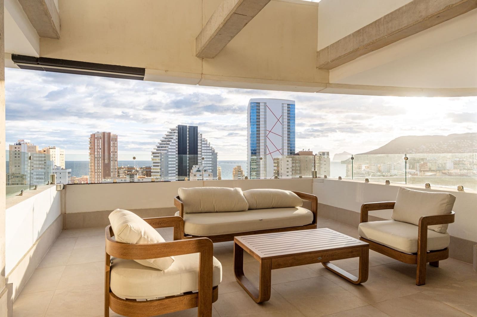 3 Zimmer Apartment zu verkaufen in Calpe / Calp mit Pool Garage - 685.000 € (Ref: 8917667)